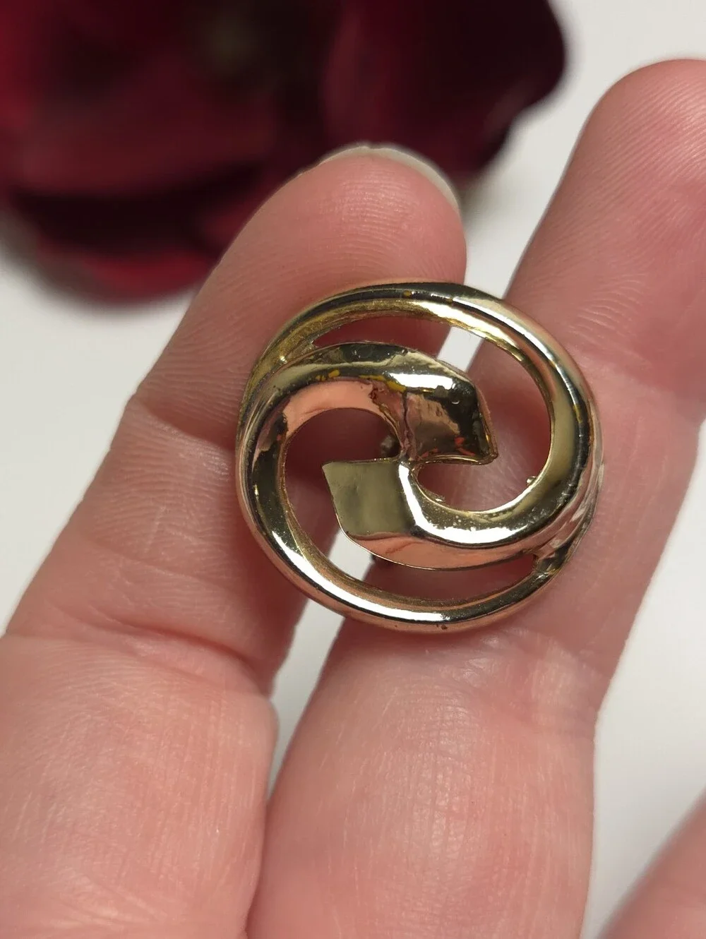 Vintage Coro Gold Plated Swirl Circle Earrings Screw Back Earrings Signed Coro